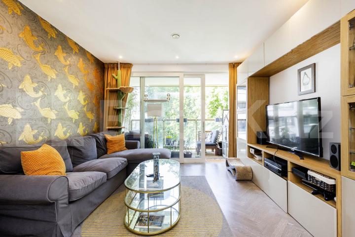 Stylish and modern 2 bedroom 2 bathroom apartment with south facing balconies  Market Road, Islington